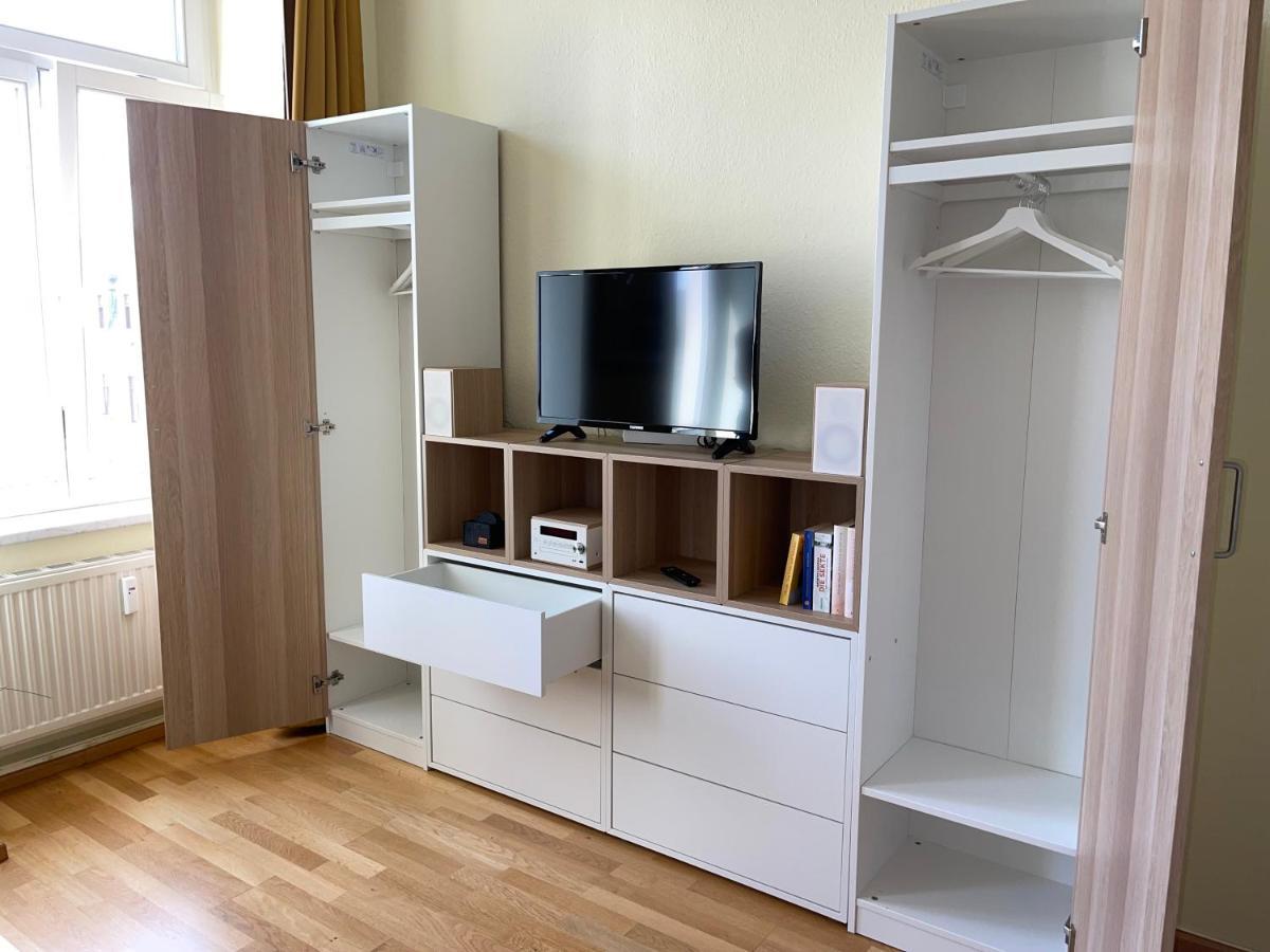 Moderne Ferienwohnung In Der Dresdner Neustadt Dresden Luaran gambar