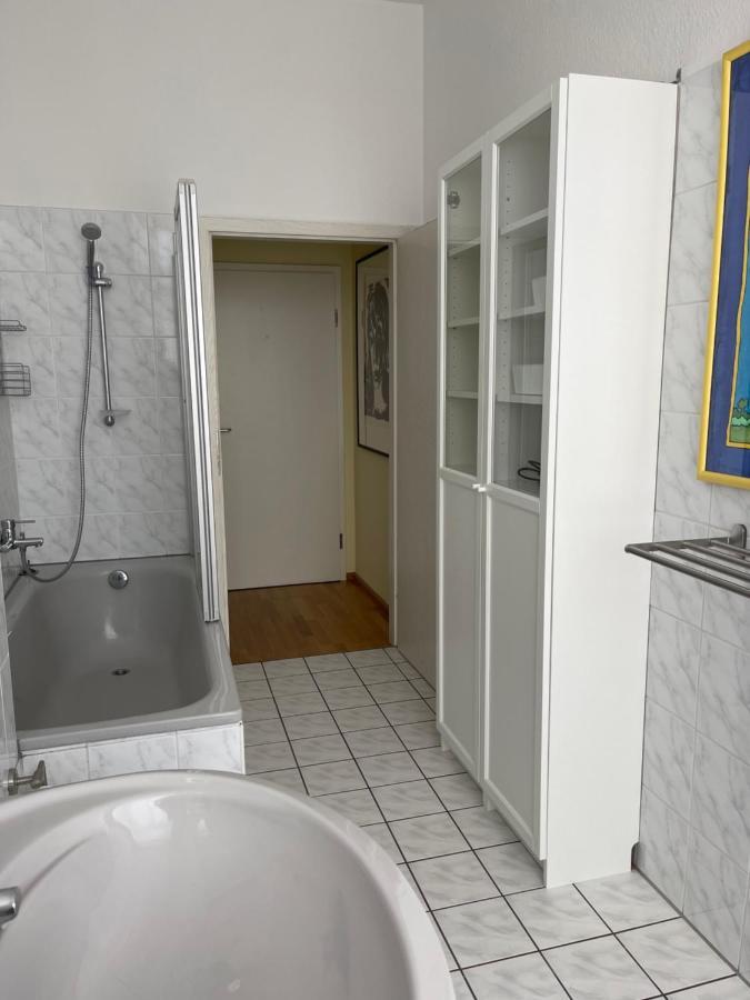 Moderne Ferienwohnung In Der Dresdner Neustadt Dresden Luaran gambar